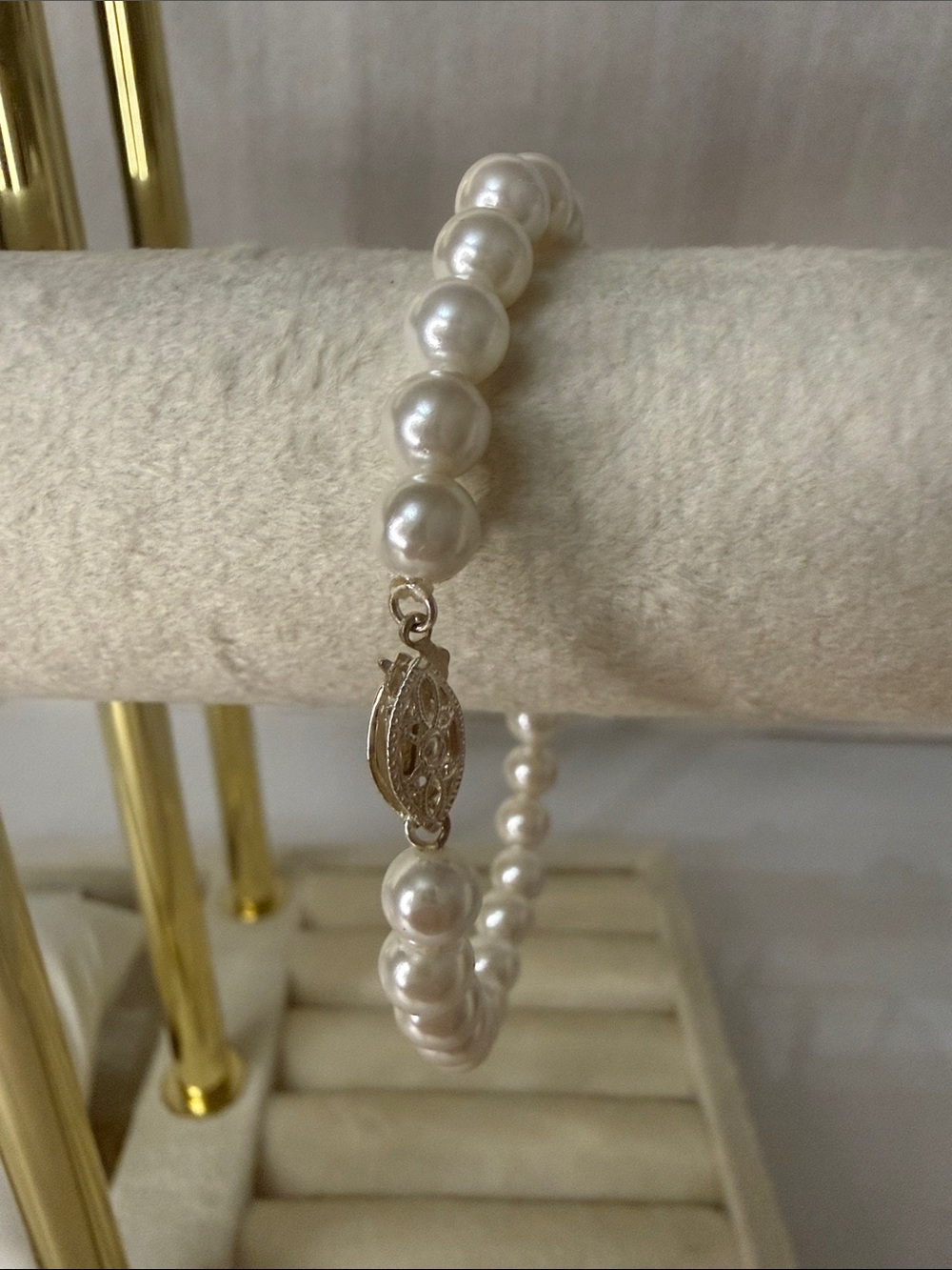 7” Classic Pearl Bracelet with Silver Clasp